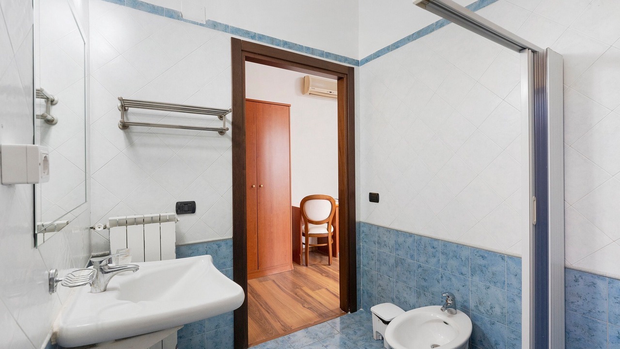 Photo of Bathroom in Torre Annunziata