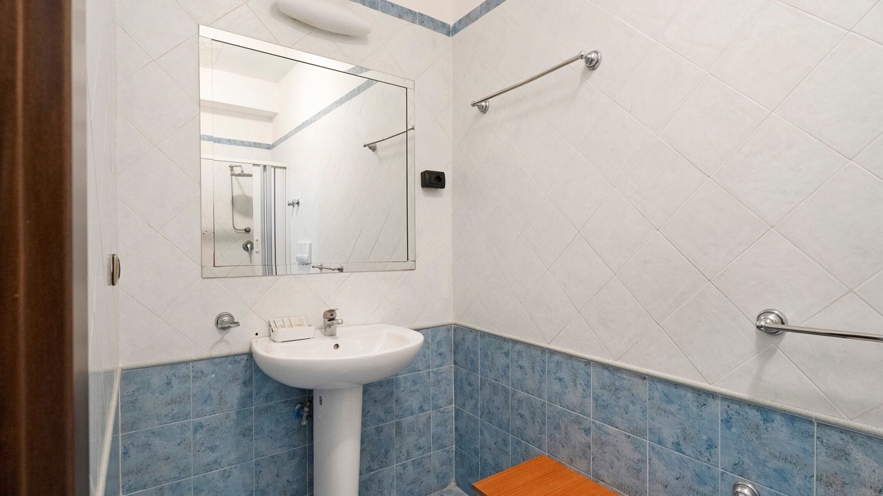 Photo of Bathroom in Torre Annunziata