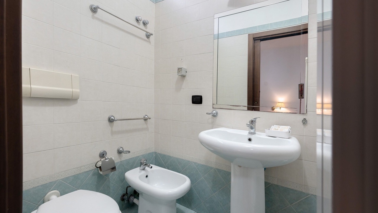 Photo of Bathroom in Torre Annunziata