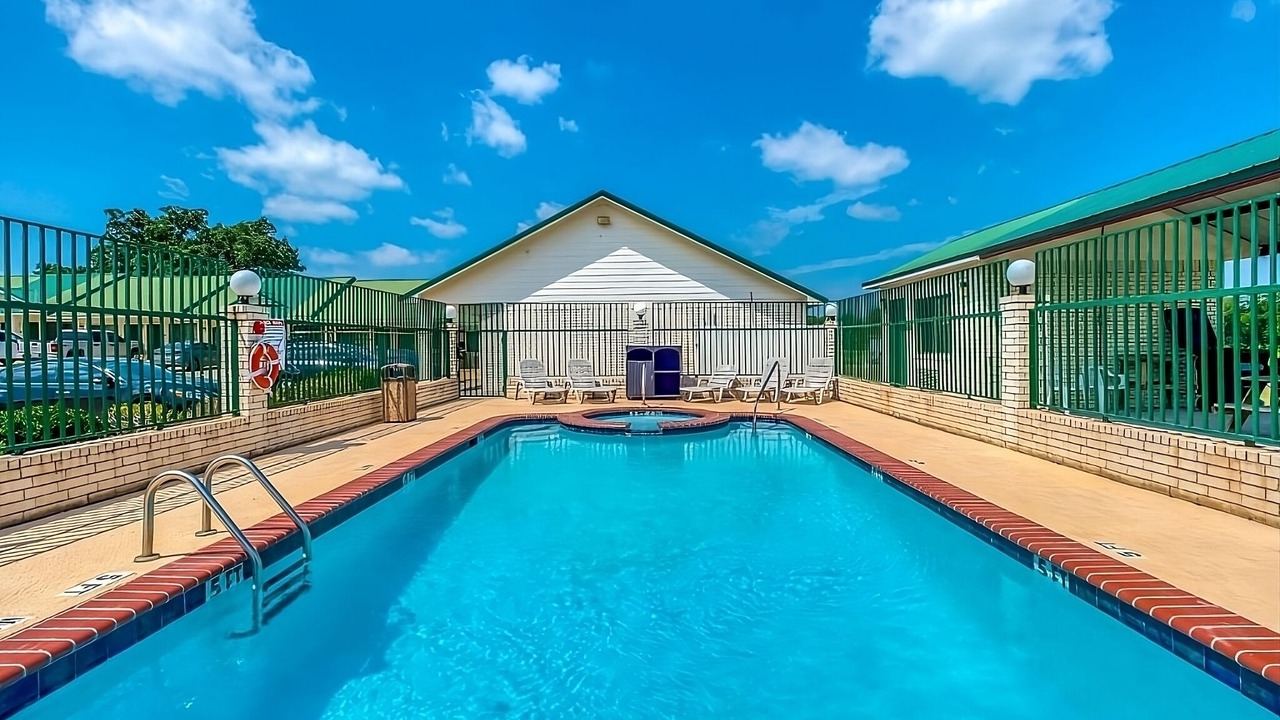 Photo of Outdoor in Sweet Home