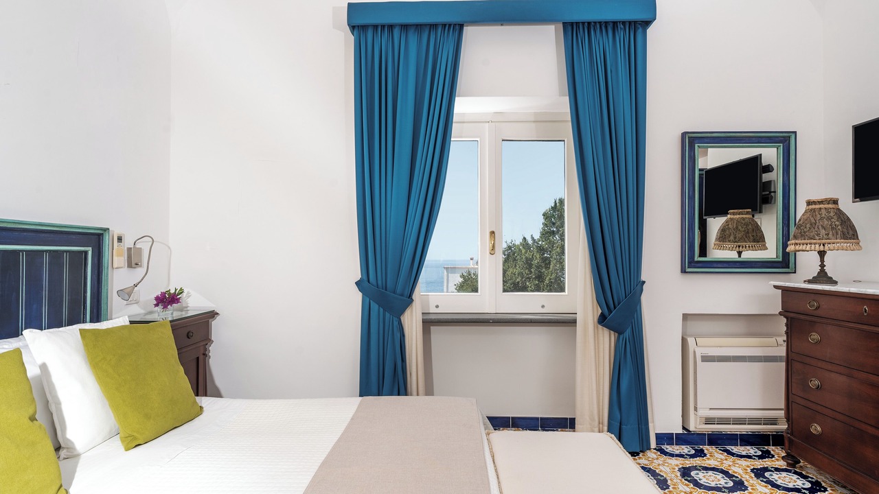 Photo of Bedroom in Pogerola