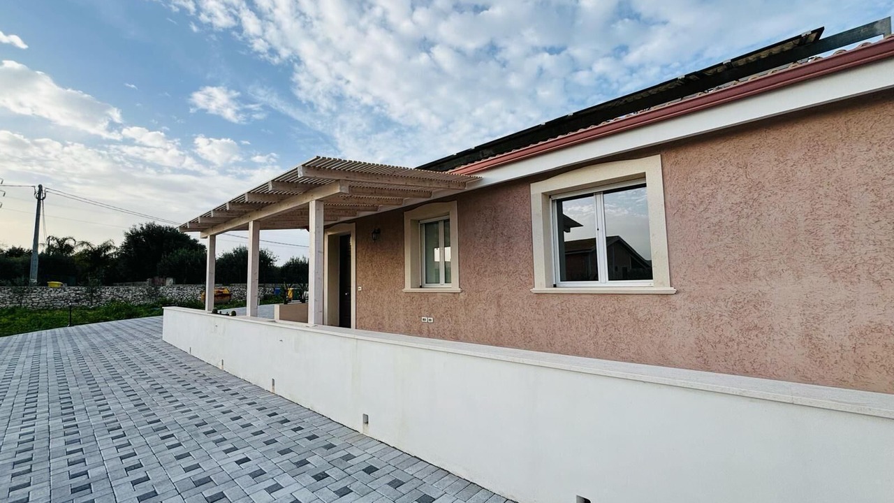 Photo of Outdoor in Solarino