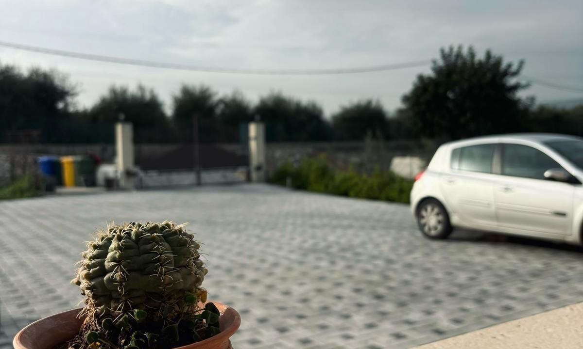 Photo of Outdoor in Solarino