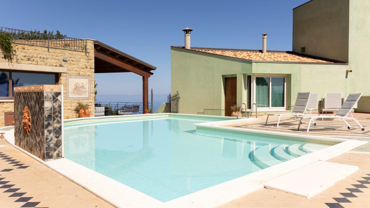 Photo of Outdoor in Cefalu