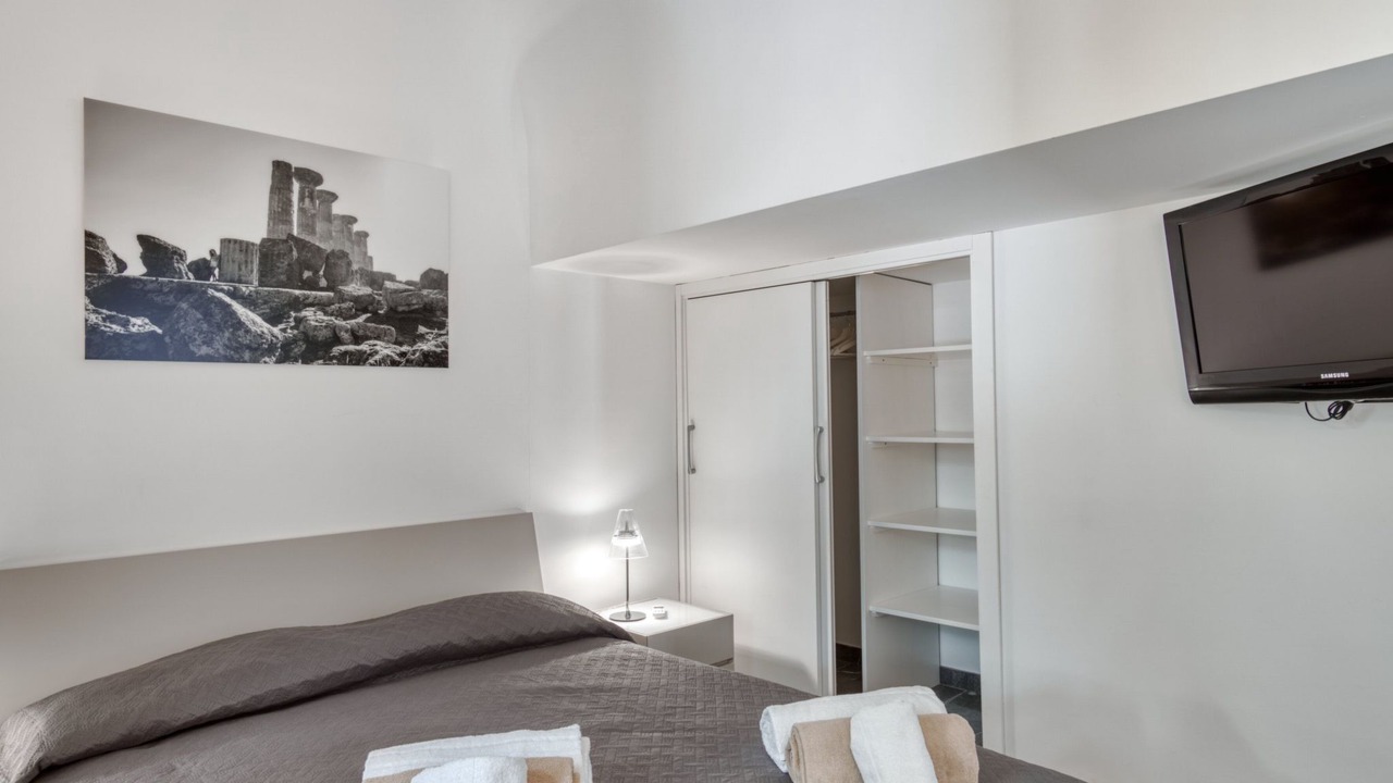 Photo of Bedroom in Old Town