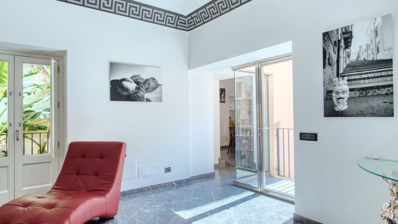 Photo of Livingroom in Old Town