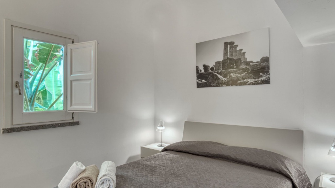 Photo of Bedroom in Old Town