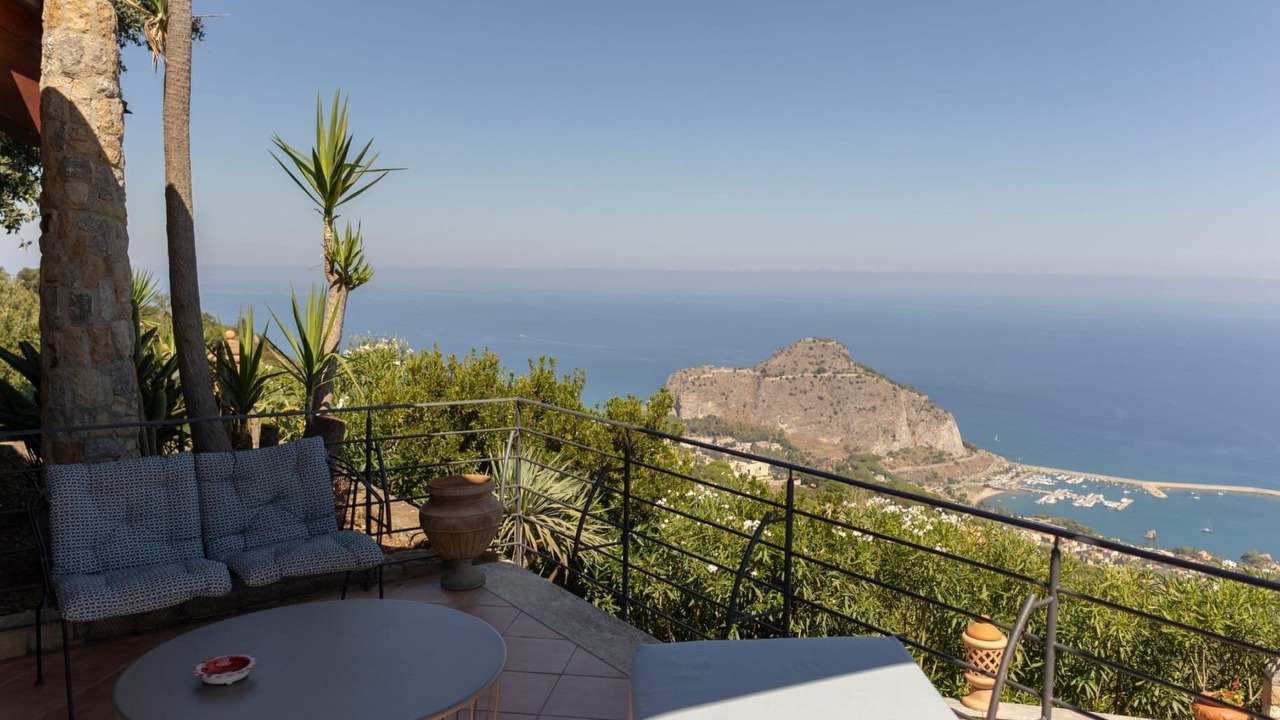 Photo of Livingroom in Cefalu