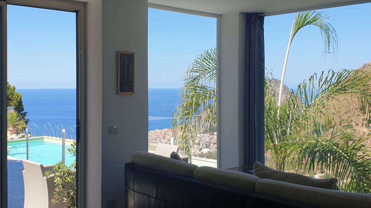 Photo of Livingroom in Cefalu