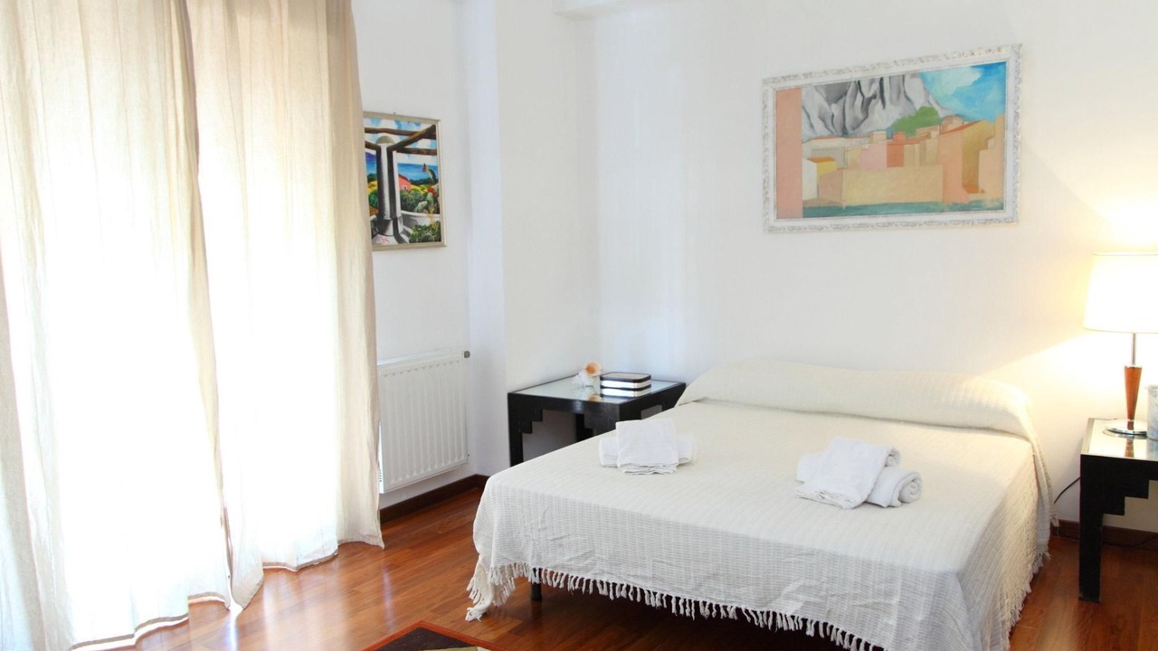 Photo of Bedroom in Cefalu