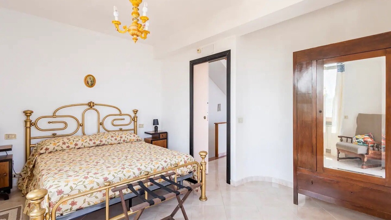 Photo of Bedroom in Naso