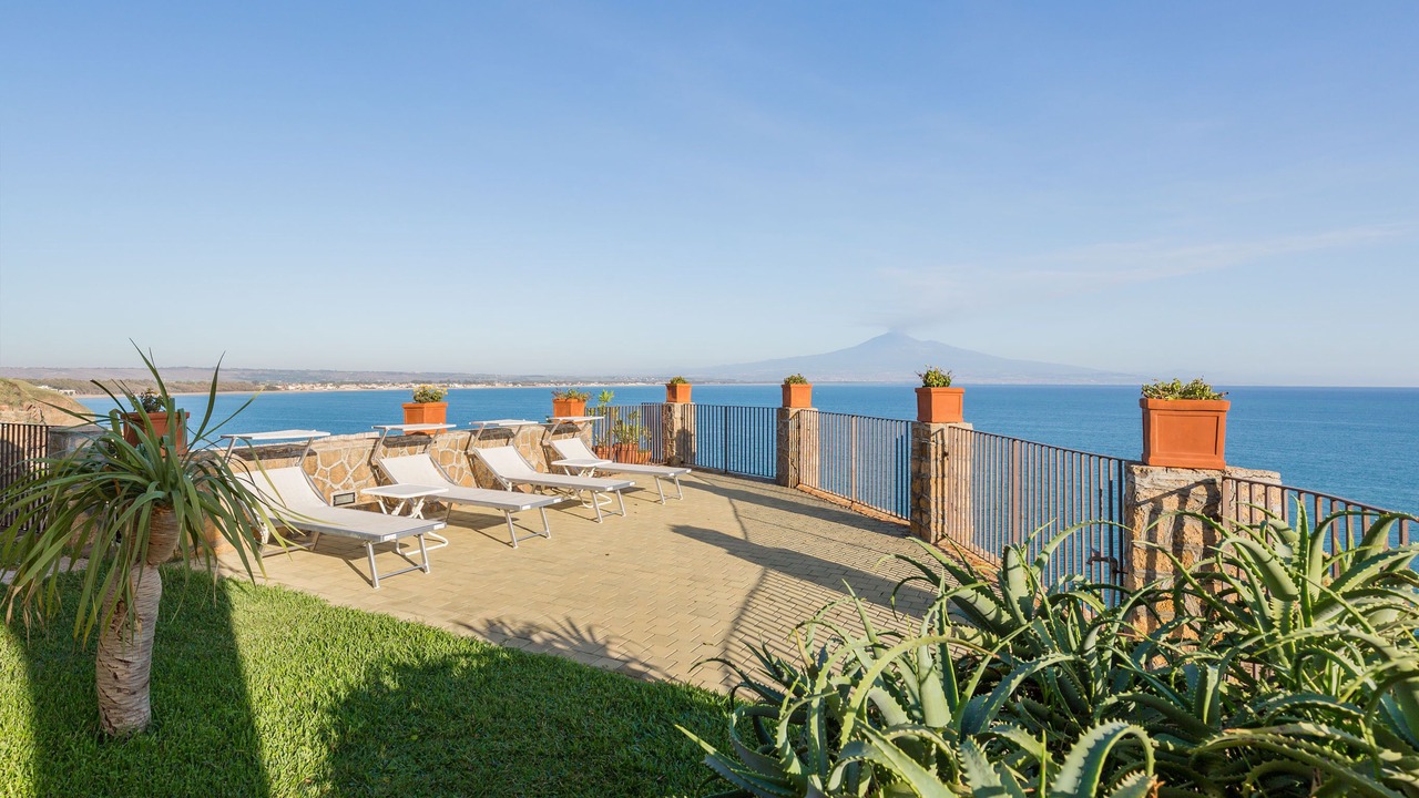 Photo of Patio Balcony in Costa Saracena-Castelluccio