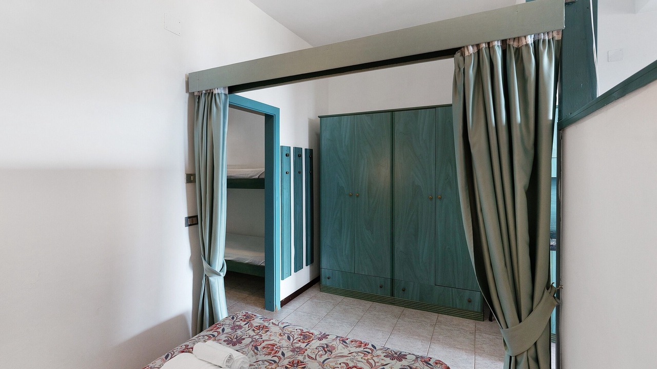 Photo of Bedroom in Palinuro