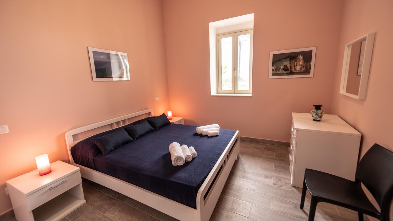 Photo of Bedroom in Patti