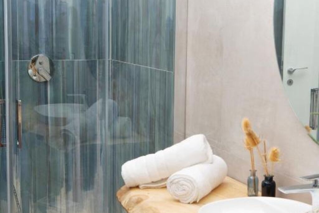 Photo of Bathroom in Bacoli