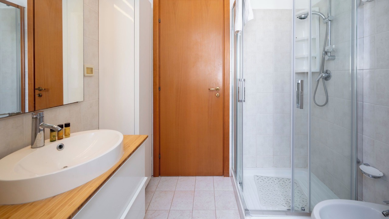 Photo of Bathroom in Arenella