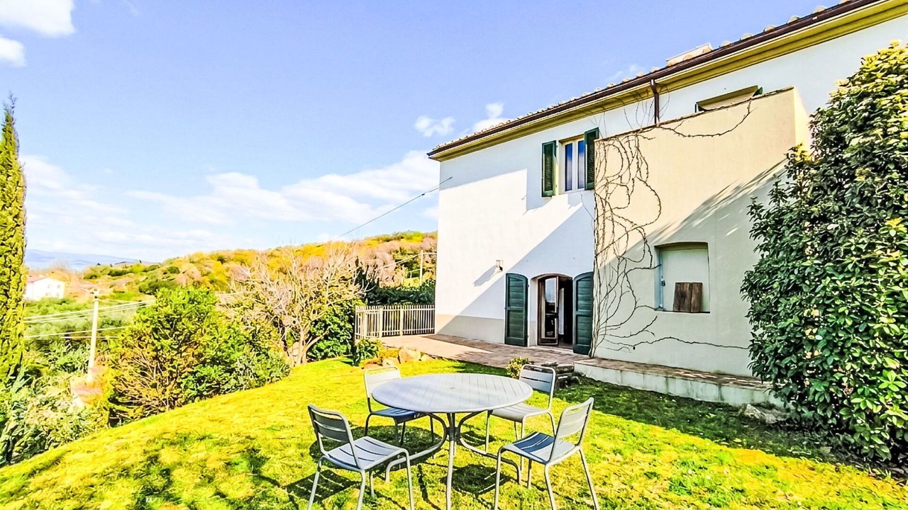 Photo of Patio Balcony in Scansano