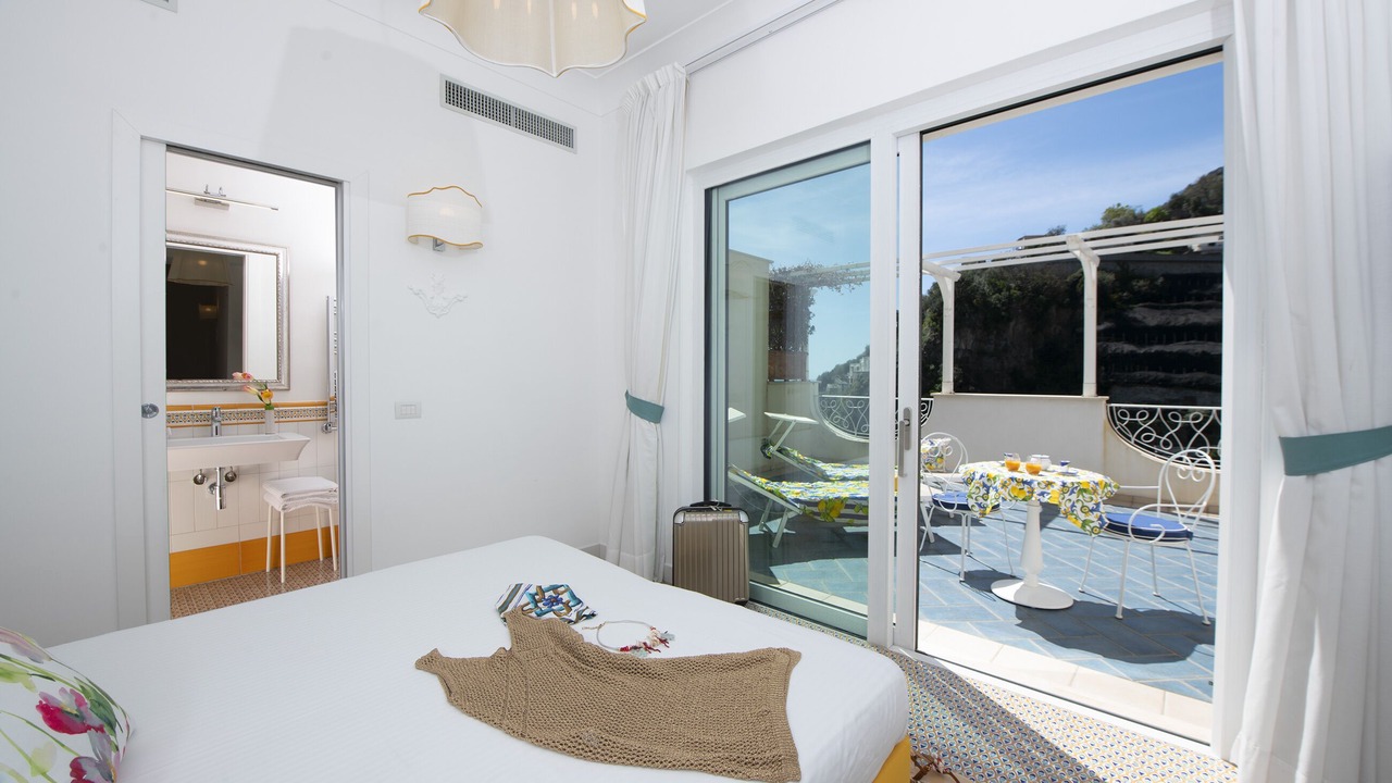 Photo of Bedroom in Pogerola