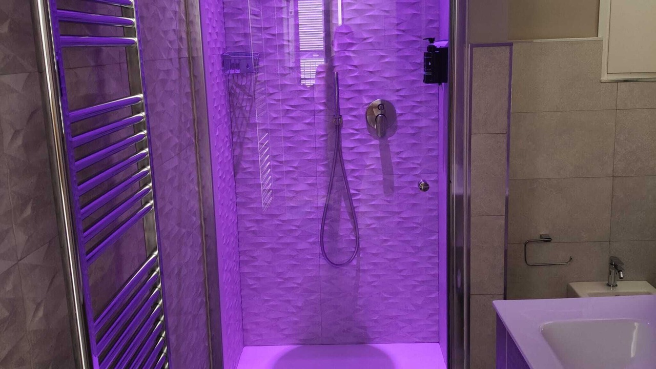 Photo of Bathroom in Naples