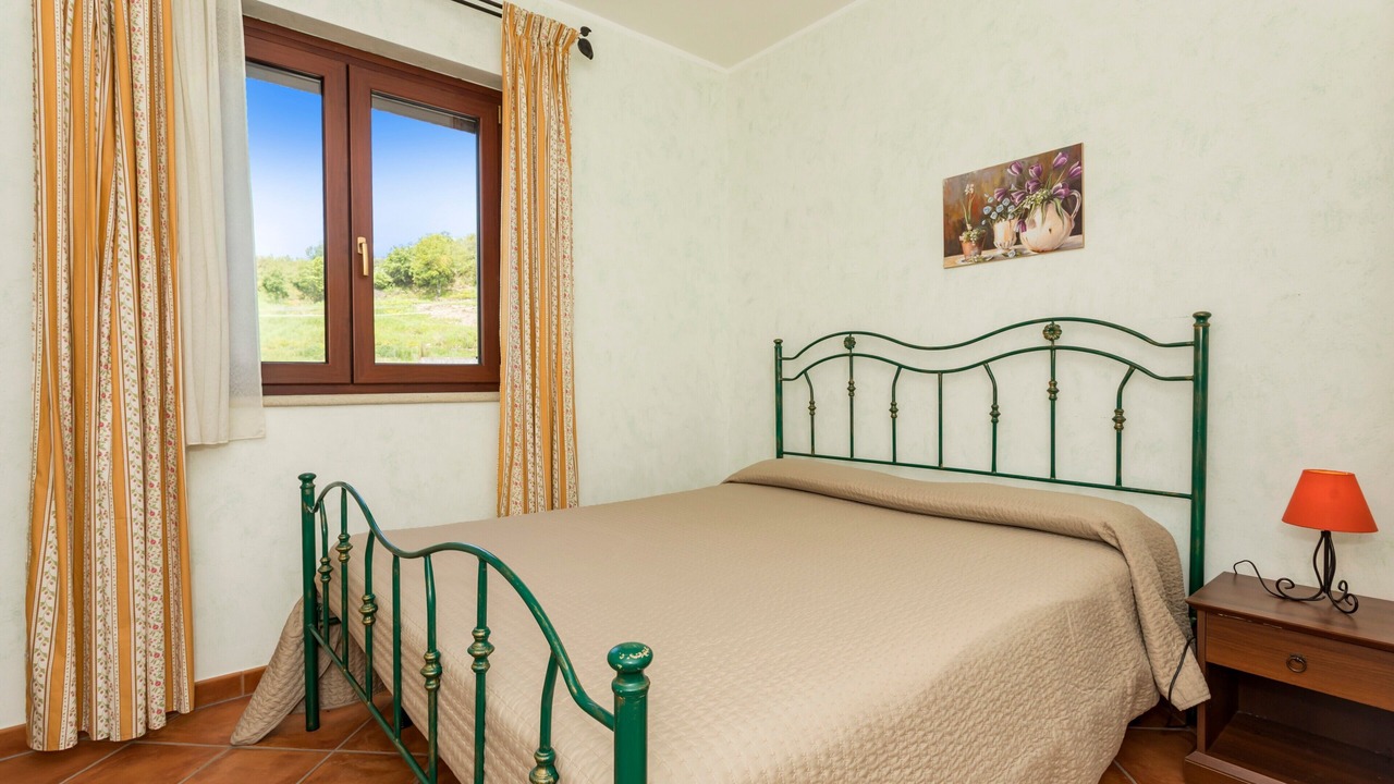 Photo of Bedroom in Mitogio