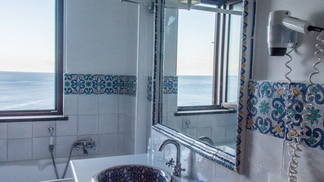 Photo of Bathroom in Lipari Historic Centre