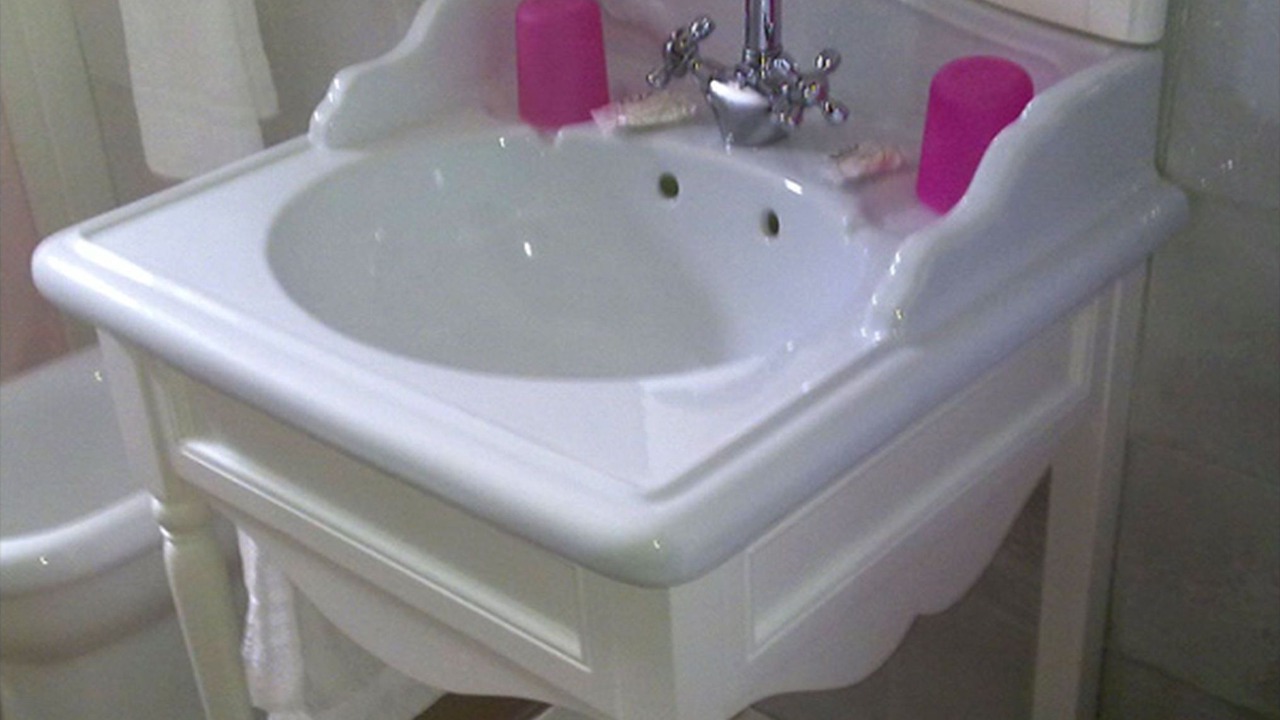 Photo of Bathroom in Lipari Historic Centre