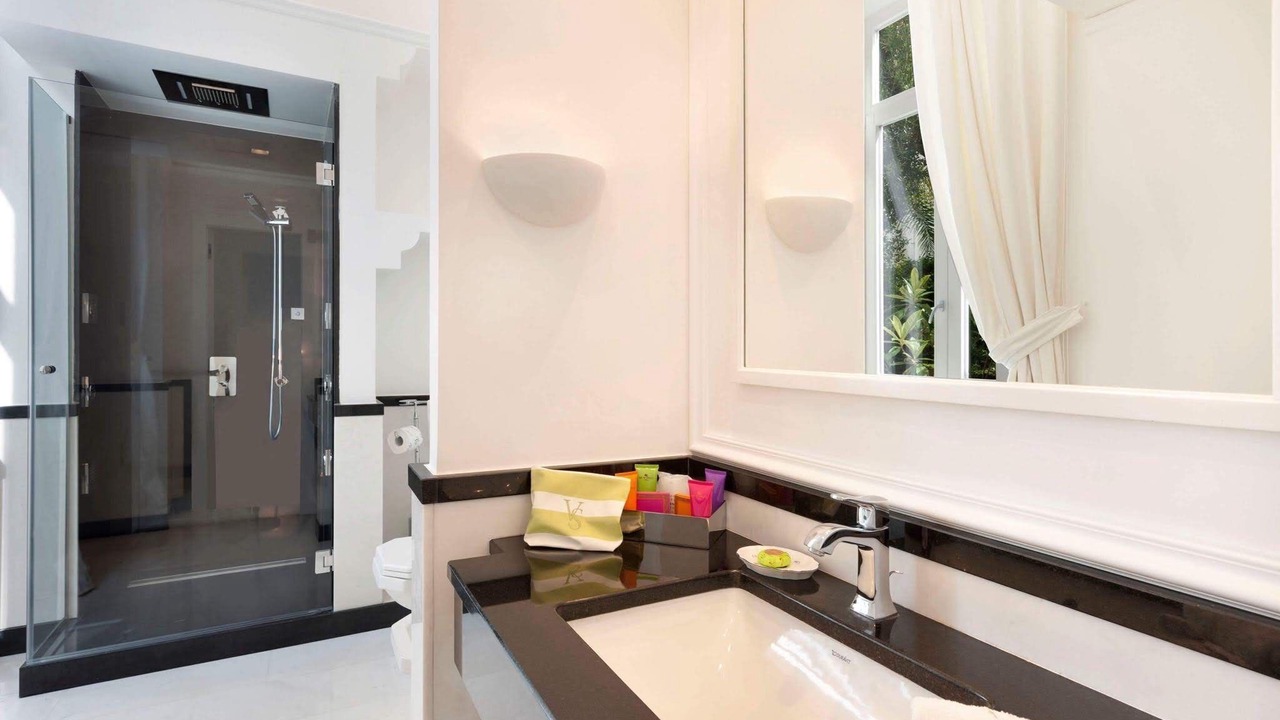 Photo of Bathroom in Sorrento City Centre
