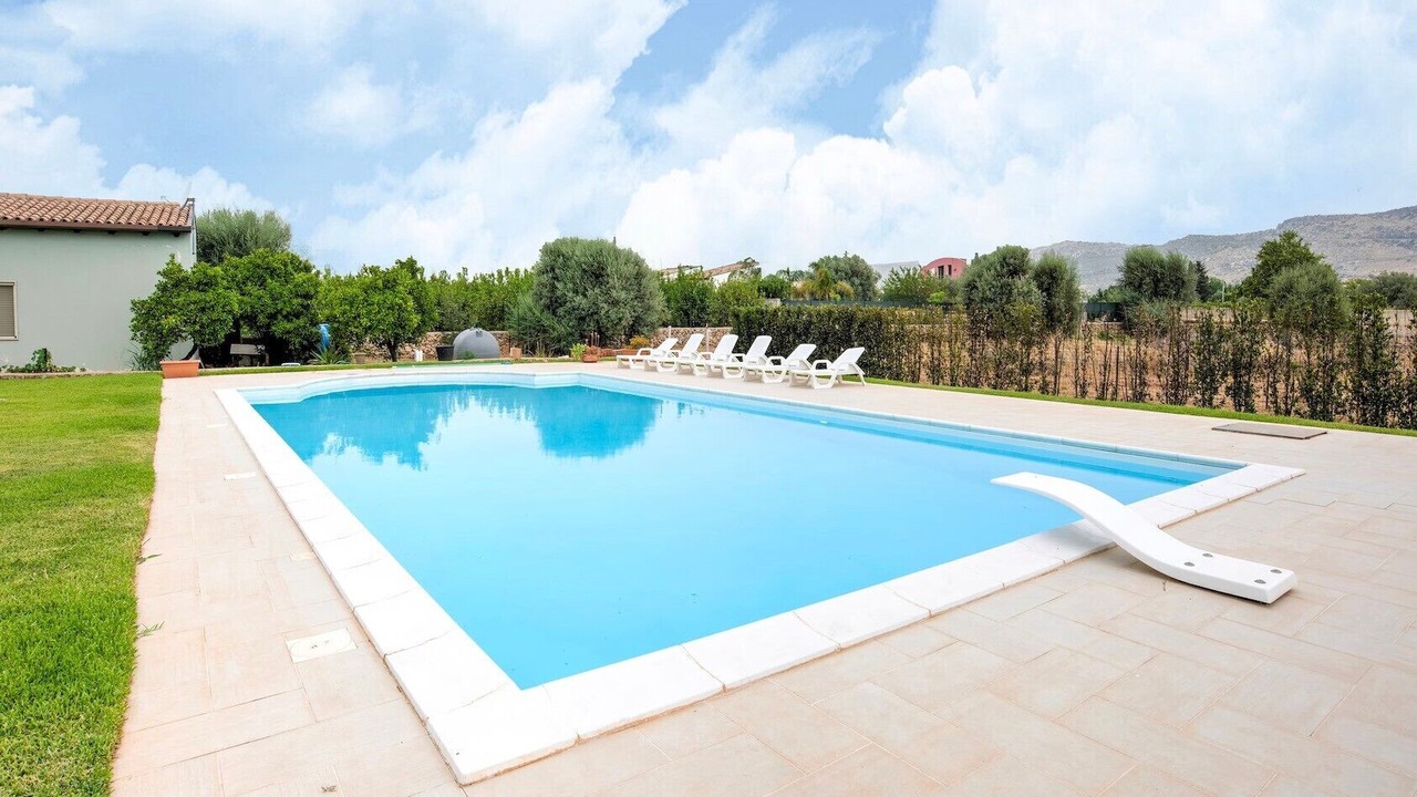 Photo of Outdoor in Solarino