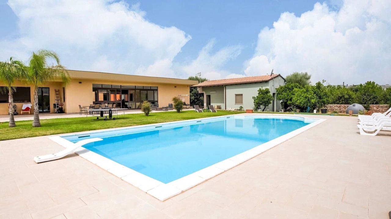 Photo of Outdoor in Solarino