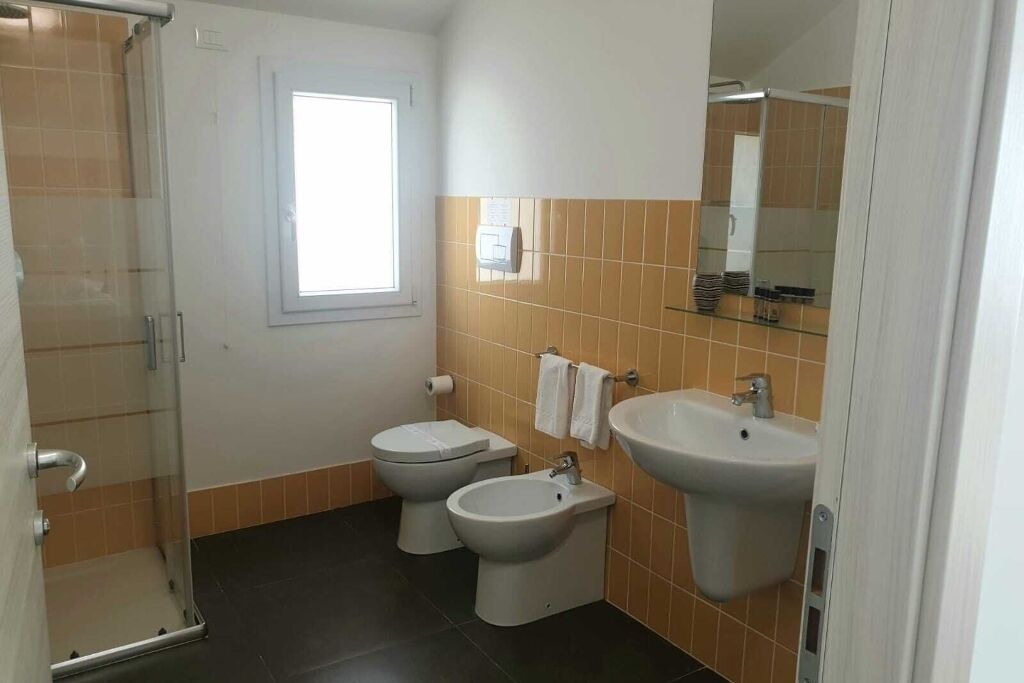 Photo of Bathroom in Chiaramonte Gulfi