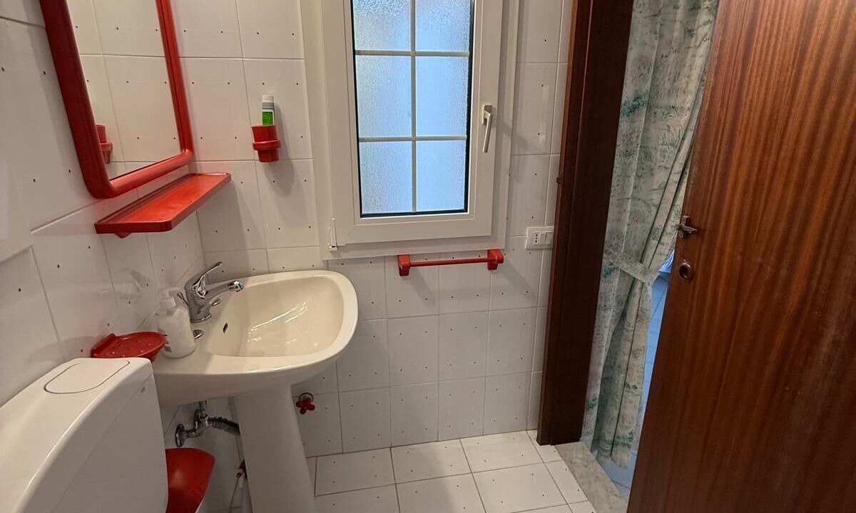 Photo of Bathroom in Cefalu