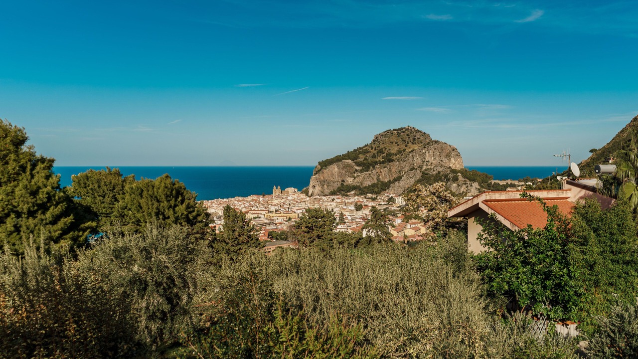 Photo of Others in Cefalu