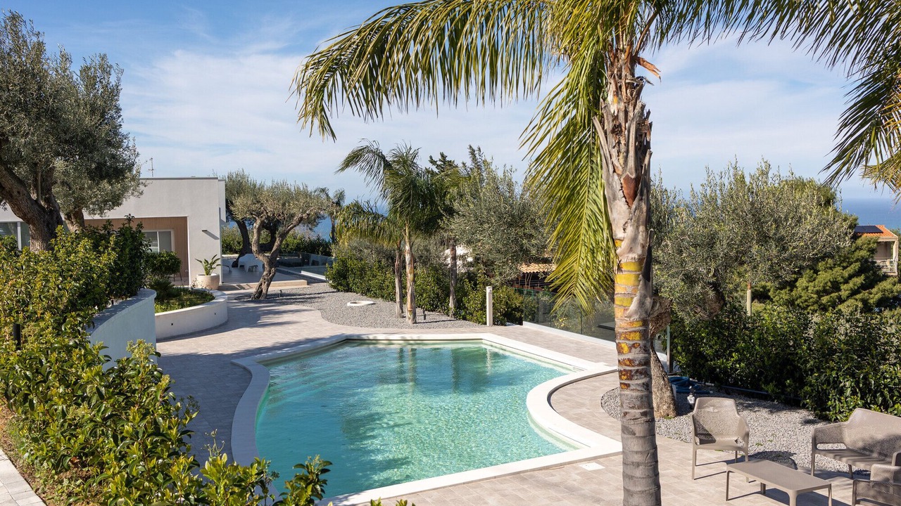 Photo of Outdoor in Cefalu