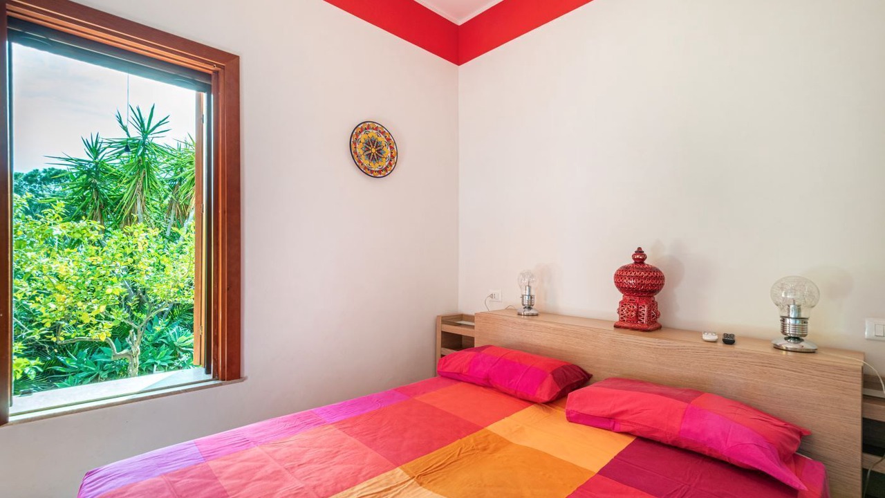 Photo of Bedroom in Scopello