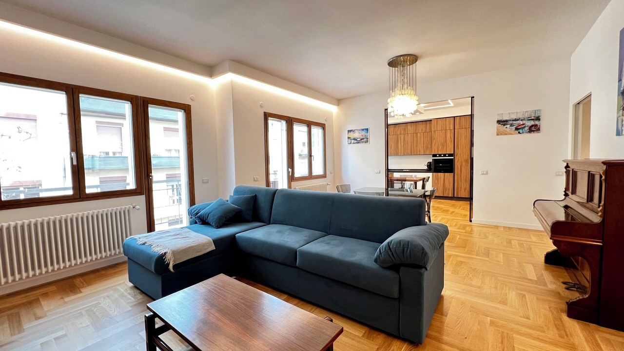 Photo of Livingroom in Ruggero Settimo