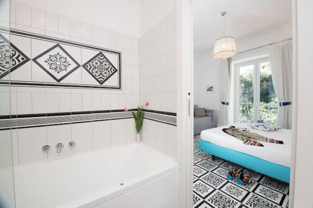 Photo of Bathroom in Pogerola