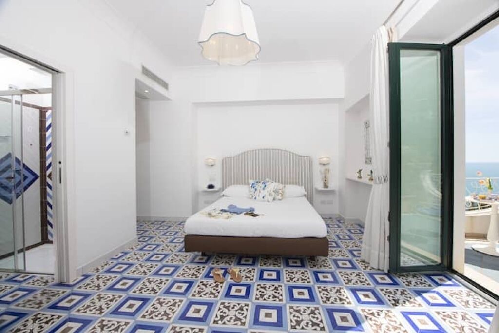 Photo of Bedroom in Pogerola
