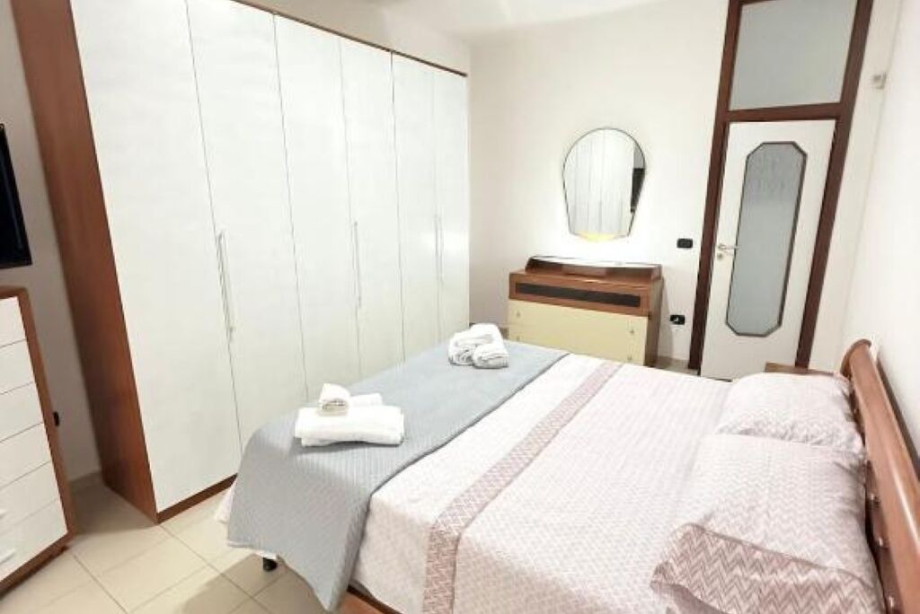 Photo of Bedroom in Portici