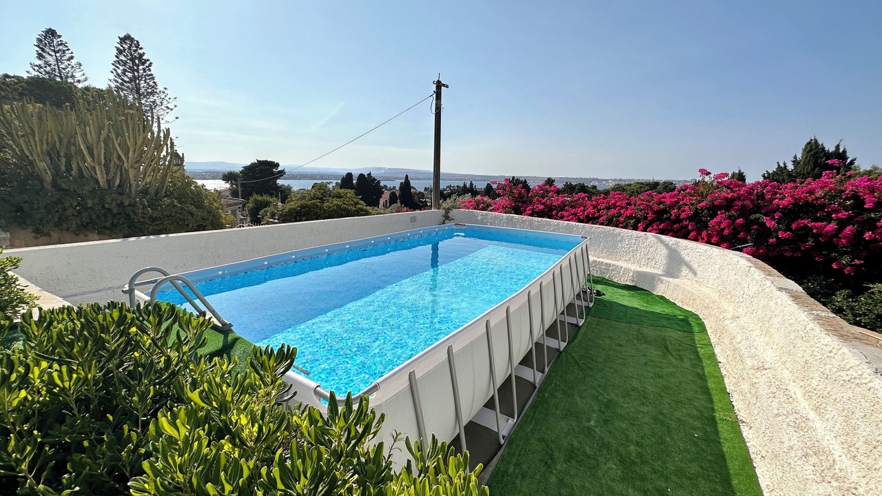 Photo of Outdoor in Isola