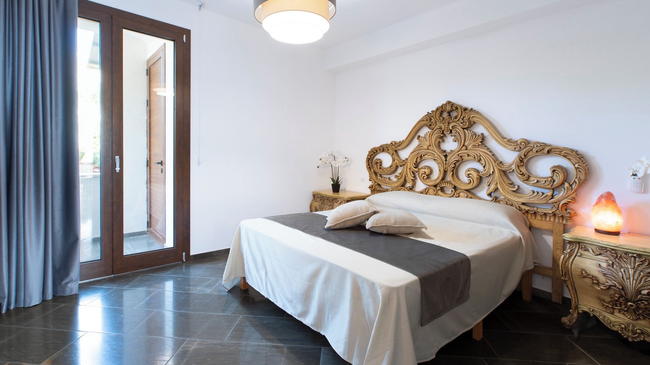 Photo of Bedroom in Scopello