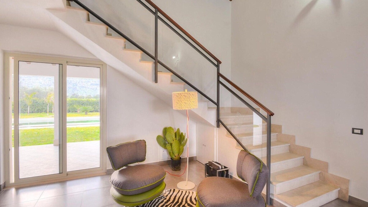 Photo of Livingroom in Syracuse