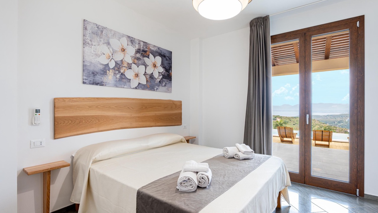 Photo of Bedroom in Scopello