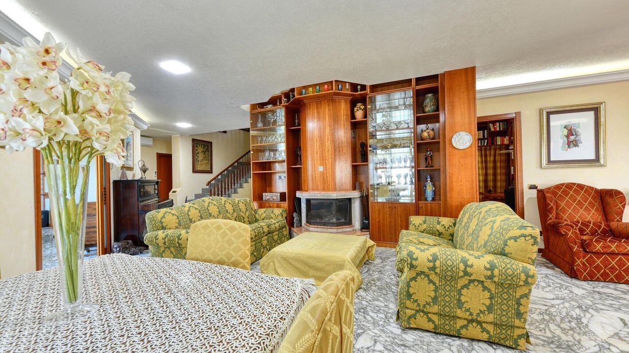 Photo of Livingroom in Syracuse