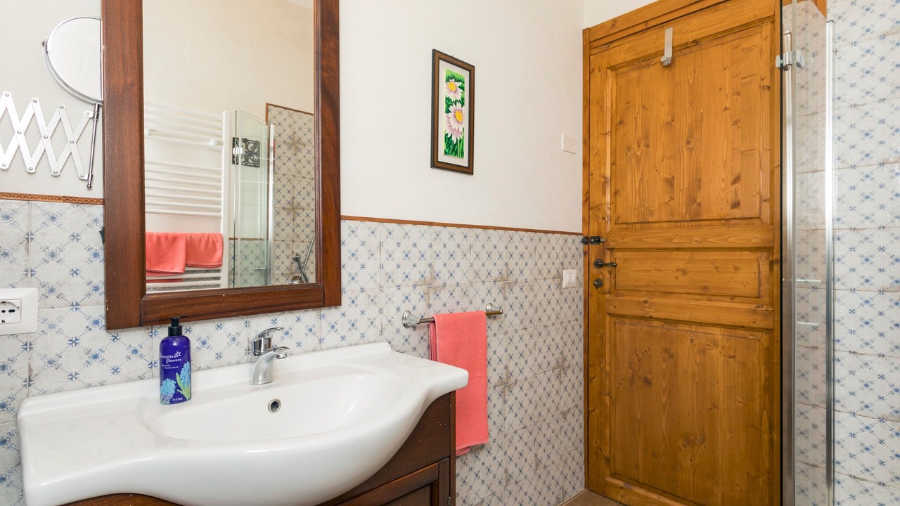 Photo of Bathroom in Zafferana Etnea