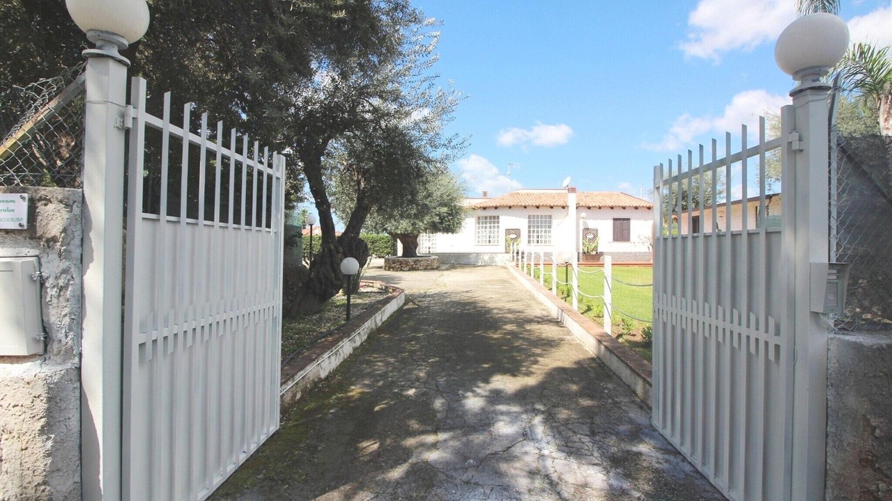 Photo of Others in Solarino