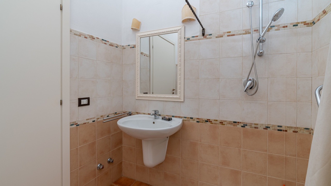 Photo of Bathroom in Noto
