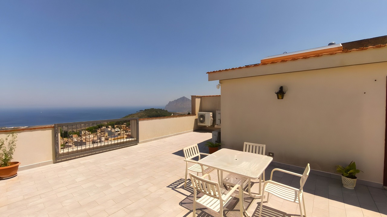 Photo of Outdoor in Valderice