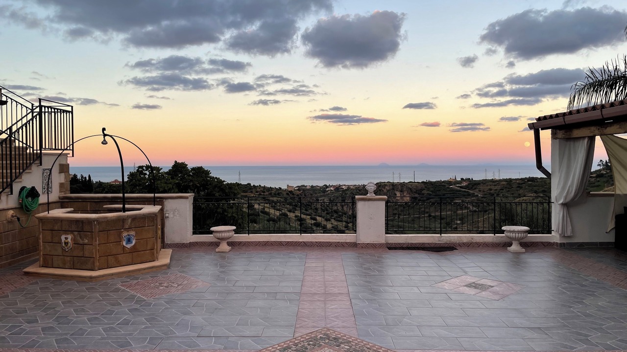 Photo of Patio Balcony in Altavilla Milicia