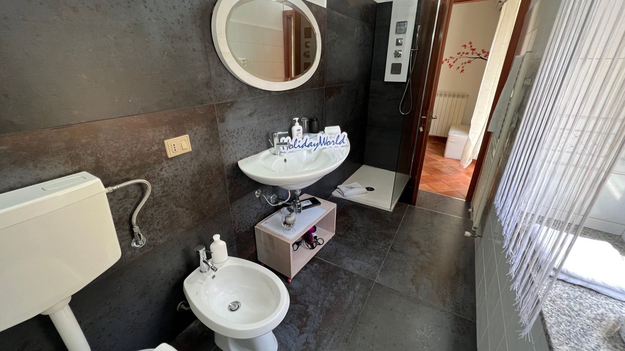 Photo of Bathroom in Caltagirone