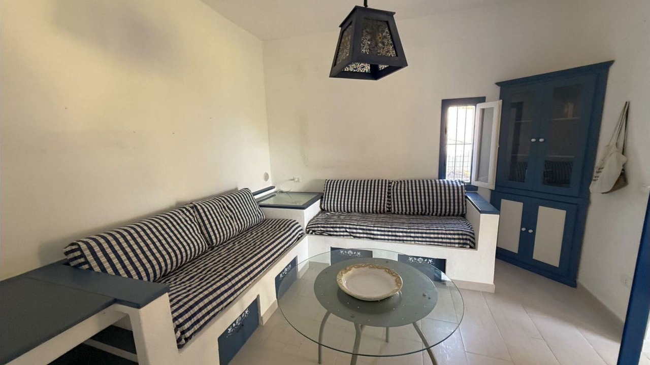 Photo of Livingroom in Lingua